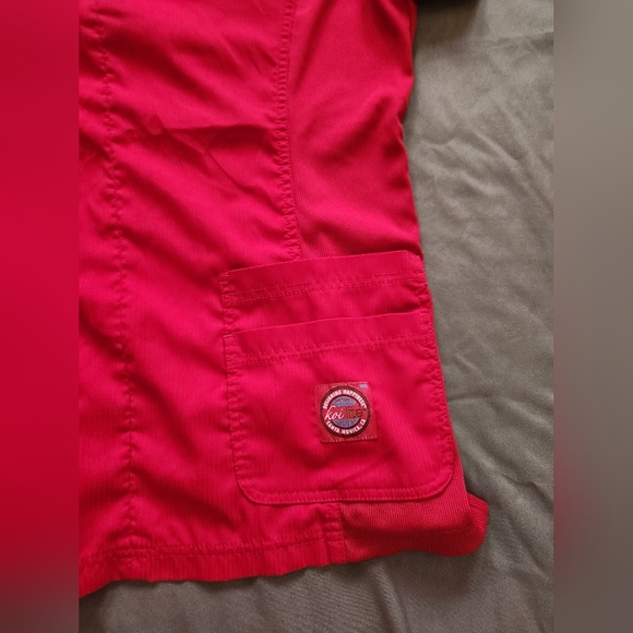 Scrub top - Picture 7 of 7